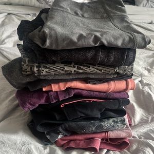 12 pairs of workout leggings